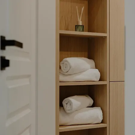 Witolda 32 Z Balkonem Przy Odrze By Fair Apartment Breslau